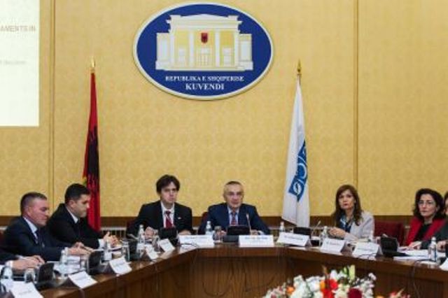 Meta në takimin e Sekretarëve të Përgjithshëm të Parlamenteve të Ballkanit Meta në takimin e Sekretarëve të Përgjithshëm të Parlamenteve të Ballkanit