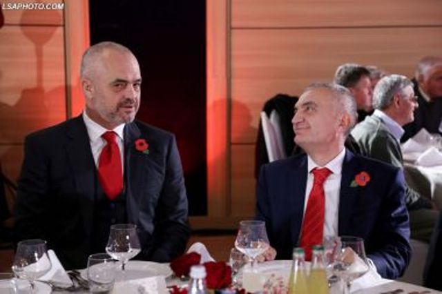 Rama dhe Meta takohen për reformën në drejtësi: Meta reforma në pranverë Rama dhe Meta takohen për reformën në drejtësi: Meta reforma në pranverë