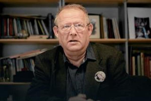 Dhjetë urdhëresa për të qenë një gazetar i denjë Dhjetë urdhëresa për të qenë një gazetar i denjë