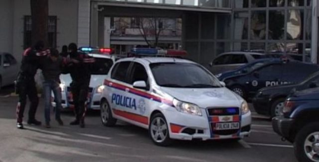 Pas tre orësh policia liron pengun Ylber Kera Pas tre orësh policia liron pengun Ylber Kera