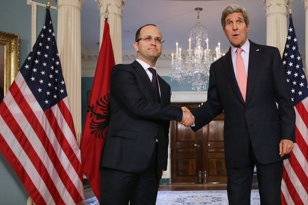 Bushati, në komisionin për politikën e jashtme të Kongresit Amerikan Bushati, në komisionin për politikën e jashtme të Kongresit Amerikan