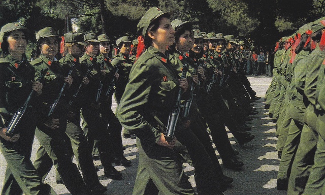Gjithë populli ushtar: Rikthehet zbori, ja rastet kur do thirreni “nën armë” Gjithë populli ushtar: Rikthehet zbori, ja rastet kur do thirreni “nën armë”
