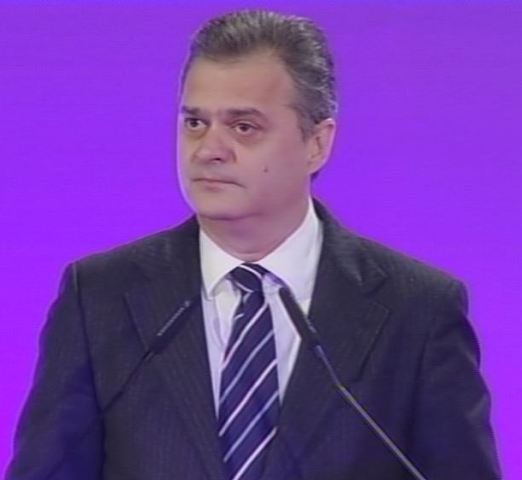 Blushi: Nëse në PS kërkon pastrim nga krimi je armiku i mikut. Partia peng e një pakice Blushi: Nëse në PS kërkon pastrim nga krimi je armiku i mikut. Partia peng e një pakice