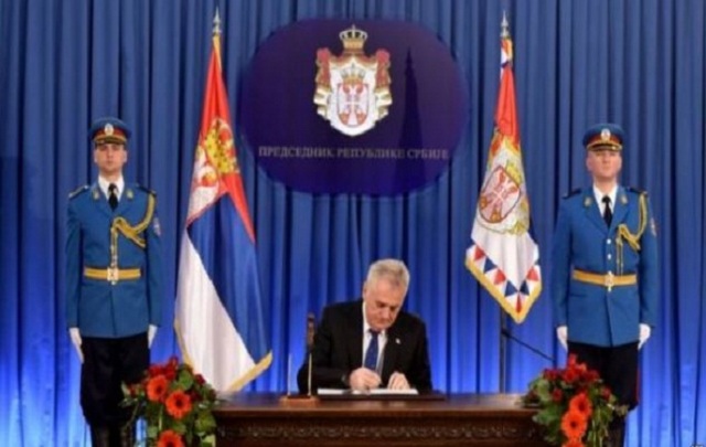 Serbia, shkon në zgjedhje të parakohshme më 24 prill Serbia, shkon në zgjedhje të parakohshme më 24 prill