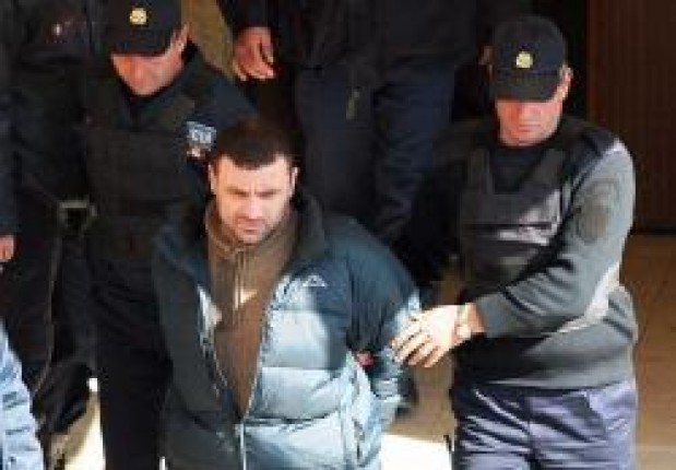 Policia u shmang nga hetimet për Emiliano Shullazin Policia u shmang nga hetimet për Emiliano Shullazin
