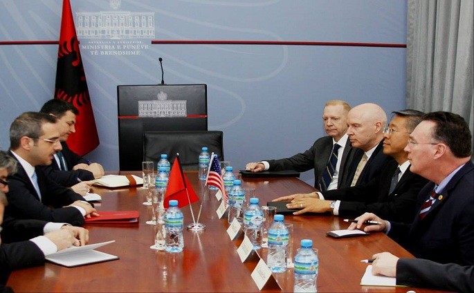 Byroja Kombëtare e Hetimit që u kallë frikën zyrtarëve dhe politikanëve të lartë shqiptarë ! Byroja Kombëtare e Hetimit që u kallë frikën zyrtarëve dhe politikanëve të lartë shqiptarë !