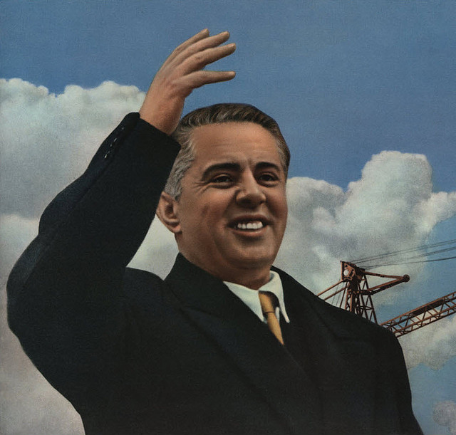 Sot 31 vite nga vdekja e udhëheqësit komunist Enver Hoxha Sot 31 vite nga vdekja e udhëheqësit komunist Enver Hoxha