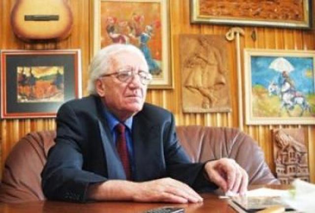 Dritëro Agolli letër për reformën në drejtësi Dritëro Agolli letër për reformën në drejtësi