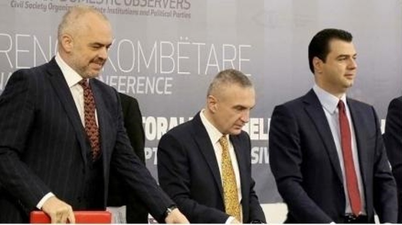 Meta uron PS dhe Bashën për ditëlindjen Meta uron PS dhe Bashën për ditëlindjen