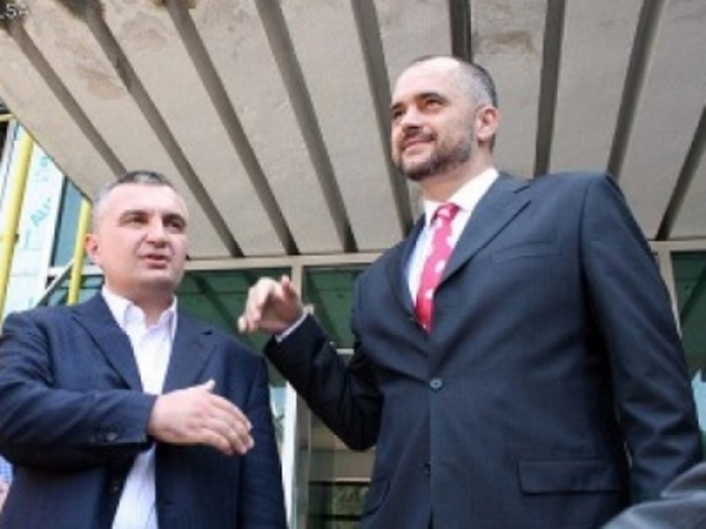 Rama shkon në zyrën e Metës, pas replikave për qeveri teknike Rama shkon në zyrën e Metës, pas replikave për qeveri teknike