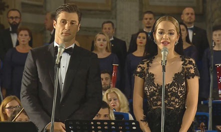 Koncert madhështor në Vatikan për shenjtërimin e Nënë Terezës Koncert madhështor në Vatikan për shenjtërimin e Nënë Terezës