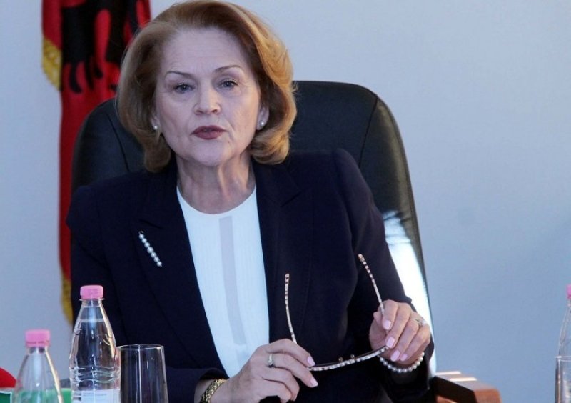 Dade kundër PDIU: Do kemi pasoja nga kjo parti, po fryhet artificialisht Dade kundër PDIU: Do kemi pasoja nga kjo parti, po fryhet artificialisht
