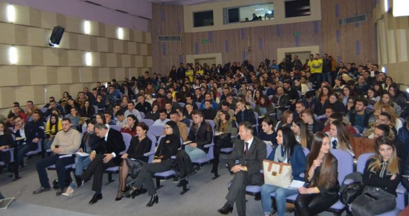 Themelohet Forumi Rinor LIBRA: Takim i madh në Qytetin Studenti Themelohet Forumi Rinor LIBRA: Takim i madh në Qytetin Studenti