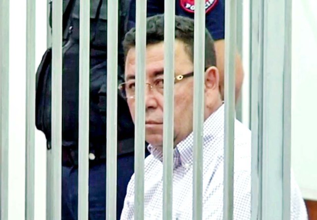 Elbasan, ish kryetari i LSI-së del nga burgu dhe konvertohet çam Elbasan, ish kryetari i LSI-së del nga burgu dhe konvertohet çam