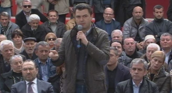 Basha: Rama shkruan trakte kundër ndërkombëtarëve, ata e kanë braktisur Basha: Rama shkruan trakte kundër ndërkombëtarëve, ata e kanë braktisur