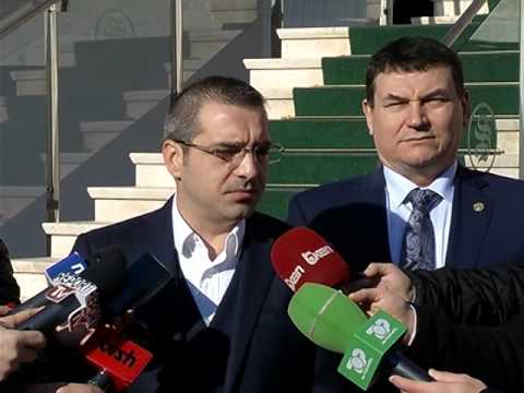 Arrestohen 4 grabitësit e parave të bankës në Rinas Arrestohen 4 grabitësit e parave të bankës në Rinas