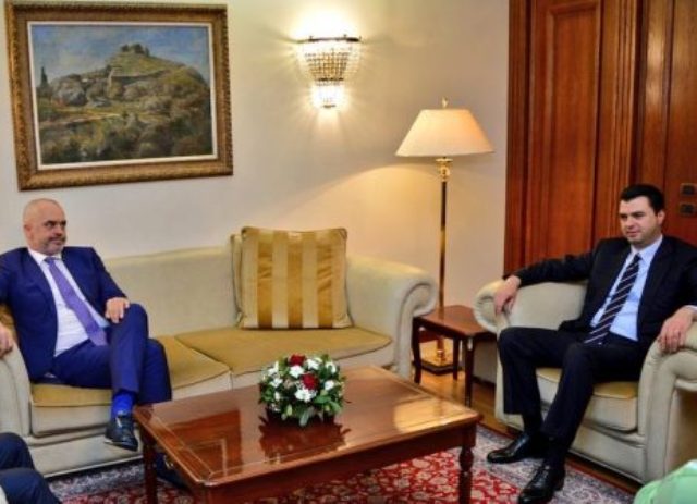 Dështojnë negociatat Rama – Basha: Zgjedhjet e 18 Qershorit pa PD Dështojnë negociatat Rama – Basha: Zgjedhjet e 18 Qershorit pa PD