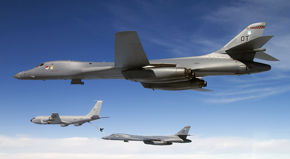 SHBA i tregon dhëmbët Kim Jong un: Avion luftarak amerikan mision shumë pranë Koresë së Veriut SHBA i tregon dhëmbët Kim Jong un: Avion luftarak amerikan mision shumë pranë Koresë së Veriut