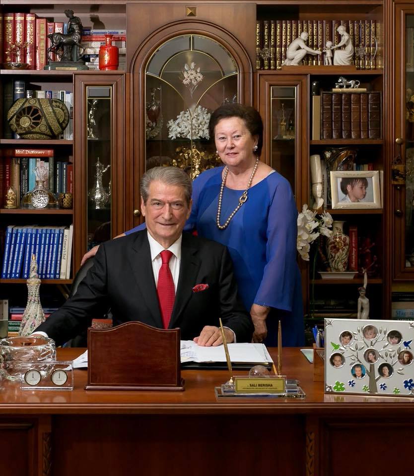 Lideri historik i PD, Sali Berisha feston sot 73 vjetorin e lindjes Lideri historik i PD, Sali Berisha feston sot 73 vjetorin e lindjes