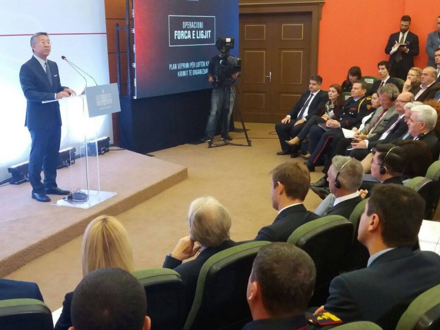 SHBA: Në janar fillon arrestimet e “Peshqëve të mëdhenjë” në Shqipëri SHBA: Në janar fillon arrestimet e “Peshqëve të mëdhenjë” në Shqipëri
