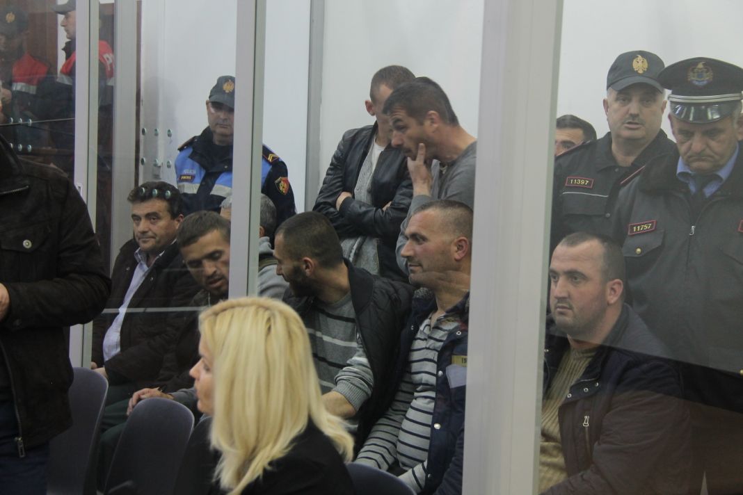 Gjykata jep vendimin për protestuesit e Kukësit. 11 mbeten në burg Gjykata jep vendimin për protestuesit e Kukësit. 11 mbeten në burg