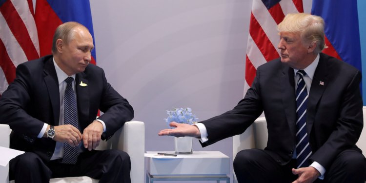 Plane për mundësimin e një takimi Trump-Putin Plane për mundësimin e një takimi Trump-Putin