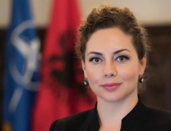 Këshilli i Mandateve shqyrton nesër vendimin e “Kushtetueses” për mandatin e Olta Xhaçkës Këshilli i Mandateve shqyrton nesër vendimin e “Kushtetueses” për mandatin e Olta Xhaçkës