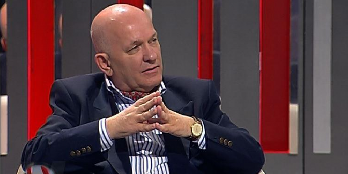 Profesor Kabo, 8 arsyet përse deputetët nuk përfaqësojnë më popullin Profesor Kabo, 8 arsyet përse deputetët nuk përfaqësojnë më popullin
