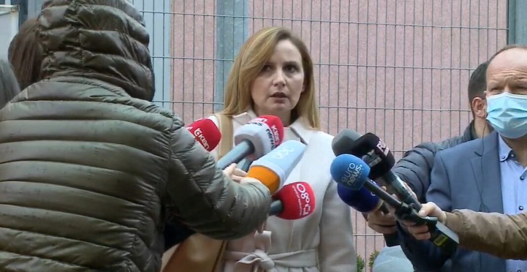 Jorida Tabaku flet pas takimit me kreun e SPAK: Ja për çfarë diskutuam Jorida Tabaku flet pas takimit me kreun e SPAK: Ja për çfarë diskutuam