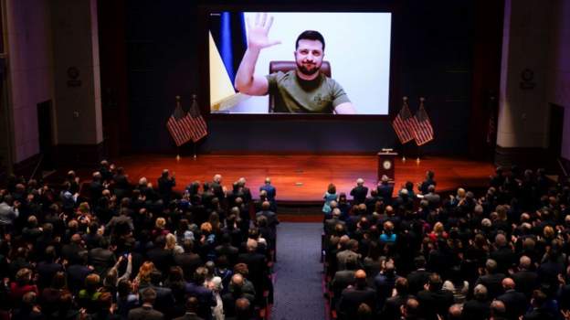 Përmbledhje e shkurtër çfar po ndodh në Ukrainë Përmbledhje e shkurtër çfar po ndodh në Ukrainë