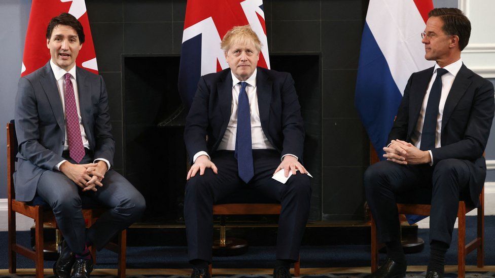 Situata në Ukrainë: Johnson po bisedon në Londër me homologun kanadez dhe holandez Situata në Ukrainë: Johnson po bisedon në Londër me homologun kanadez dhe holandez