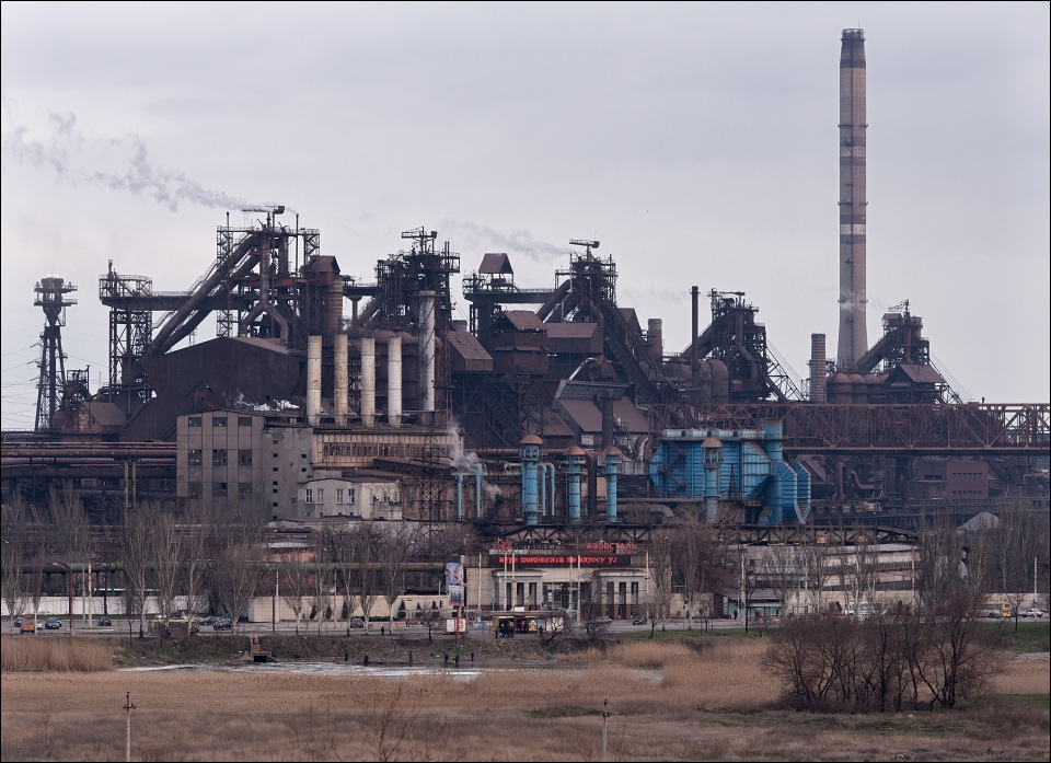 Trupat ruse po përpiqen të hyjnë në fabrikën e çelikut në Mariupol Trupat ruse po përpiqen të hyjnë në fabrikën e çelikut në Mariupol