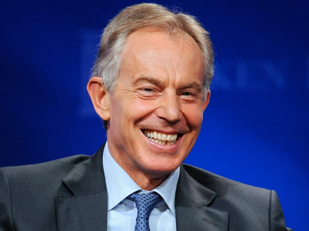 Tony Blair do t’i bashkohet urdhrit më të lartë të kalorësisë së Mbretëreshës në ceremoninë e Windsor Tony Blair do t’i bashkohet urdhrit më të lartë të kalorësisë së Mbretëreshës në ceremoninë e Windsor