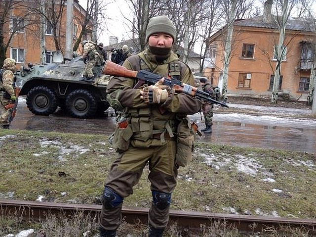 Snajperi ukrainas vret “xhelatin” e ushtrisë private të Putinit Snajperi ukrainas vret “xhelatin” e ushtrisë private të Putinit