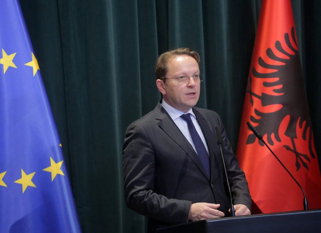 Varheley: Në pritje të vendimit për konferencën e parë ndërqeveritare me Shqipërinë dhe RMV Varheley: Në pritje të vendimit për konferencën e parë ndërqeveritare me Shqipërinë dhe RMV