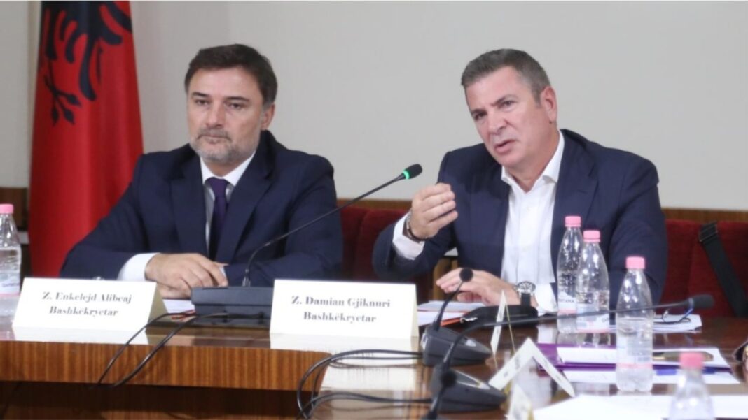 Kuvend: Rrëzohen propozimet e PD për ndryshimin e Kodit Zgjedhor Kuvend: Rrëzohen propozimet e PD për ndryshimin e Kodit Zgjedhor