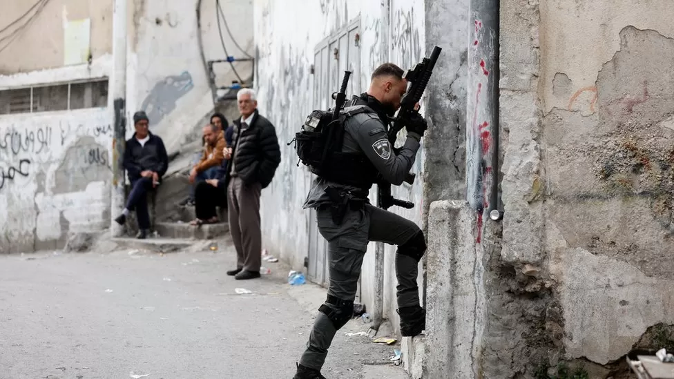 Sulmi i armatosur në Jerusalem: Kryeministri izraelit paralajmëron për reagim ‘të shpejtë’ pas sulmeve Sulmi i armatosur në Jerusalem: Kryeministri izraelit paralajmëron për reagim ‘të shpejtë’ pas sulmeve