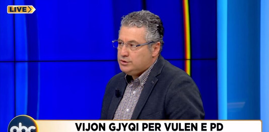 Minxhozi: Yuri Kim rrethoi sot Berishën me takimet në selitë e partive Minxhozi: Yuri Kim rrethoi sot Berishën me takimet në selitë e partive