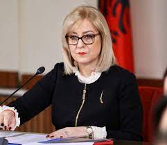 Kryetarja e Kuvendit Lindita Nikolla i bënë thirrje KFOR-it që të ndërhyj dhe të dënohen vrasësit e policit në Kosovë Kryetarja e Kuvendit Lindita Nikolla i bënë thirrje KFOR-it që të ndërhyj dhe të dënohen vrasësit e policit në Kosovë