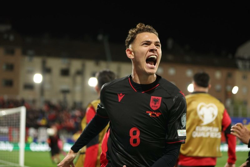Kristjan Asllani shënon fitore historike për futbollin shqiptar Kristjan Asllani shënon fitore historike për futbollin shqiptar