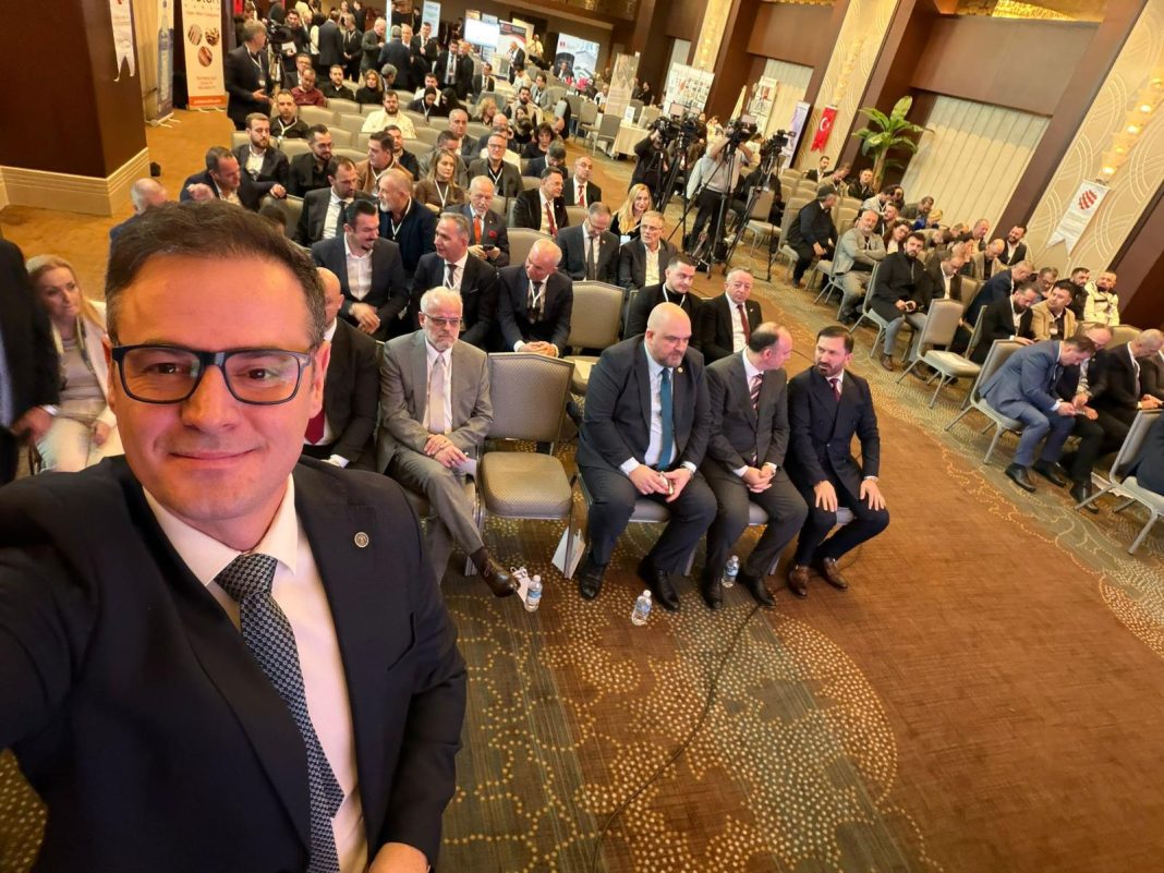 Stambolli pret Konferencën e Rrjetit Global të Bisneseve shqiptare të diasporës Stambolli pret Konferencën e Rrjetit Global të Bisneseve shqiptare të diasporës