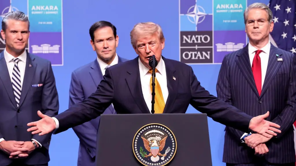 Trump paralajmëron Iranin: “Për çdo sulm ndaj nesh, do të përgjigjemi 20 herë më fort” Trump paralajmëron Iranin: “Për çdo sulm ndaj nesh, do të përgjigjemi 20 herë më fort”